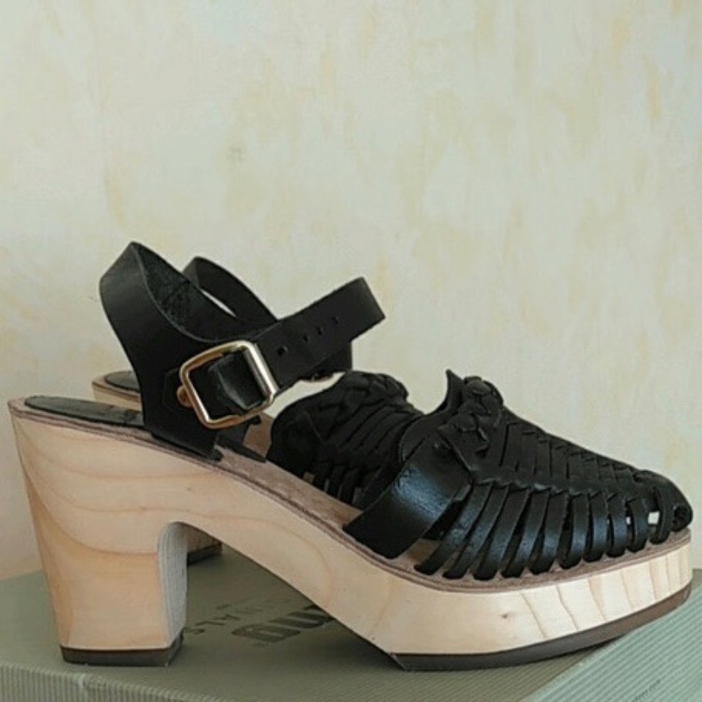 MTNG Originals Vaqueta Leather Clogs. Size 38. NewWith Tags!